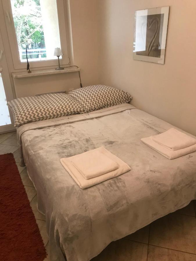 Appartement Apartament Bursztyn à Kołobrzeg Extérieur photo